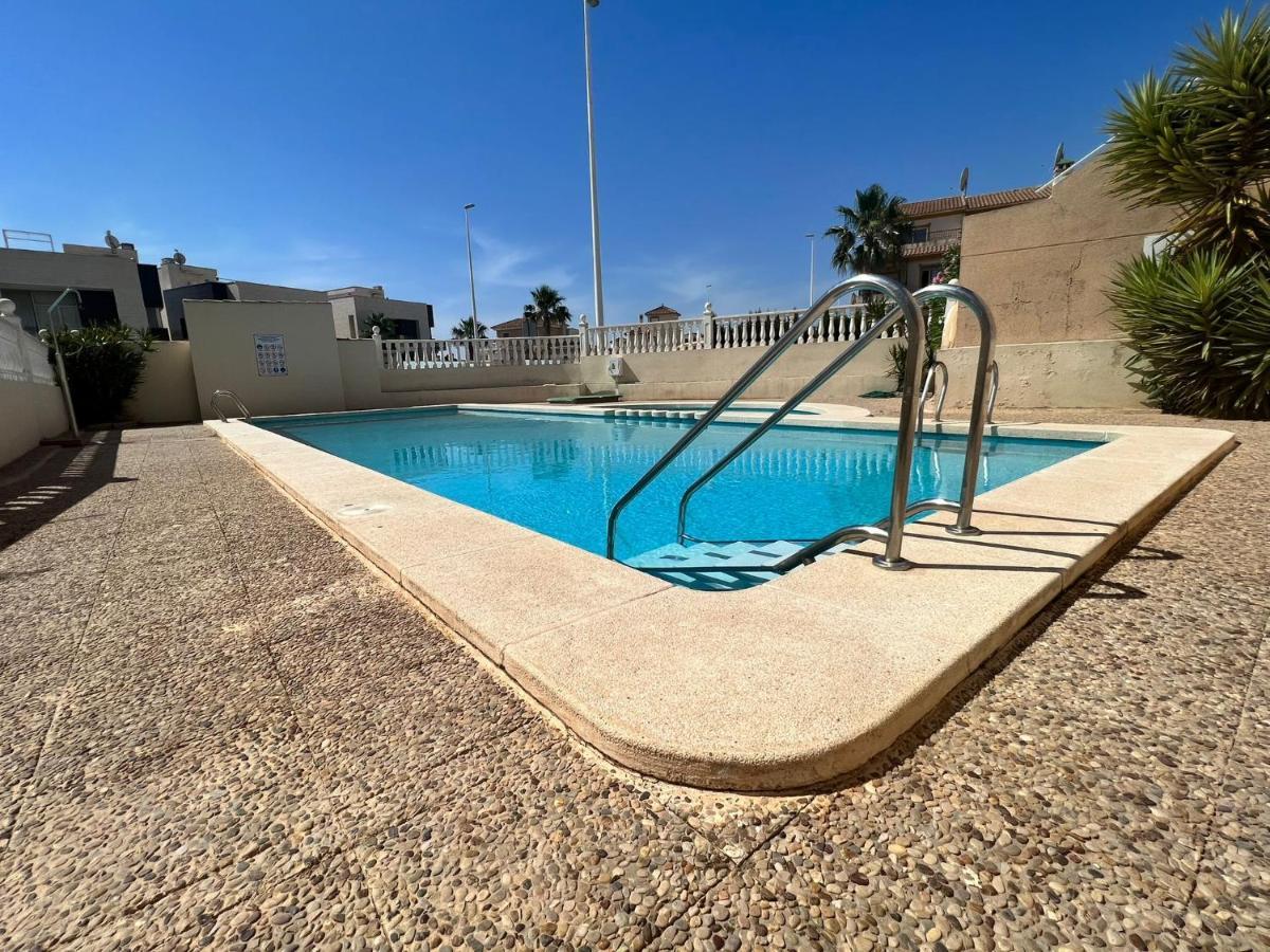Apartment Elaine La Zenia Orihuela Exterior photo